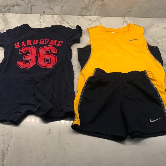 Boys 16 piece summer to fall bundle 12M - Picture 7 of 9